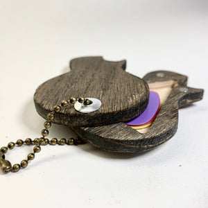 LP - Pick Holding Keychain