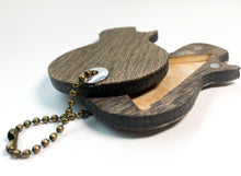 Load image into Gallery viewer, LP - Pick Holding Keychain